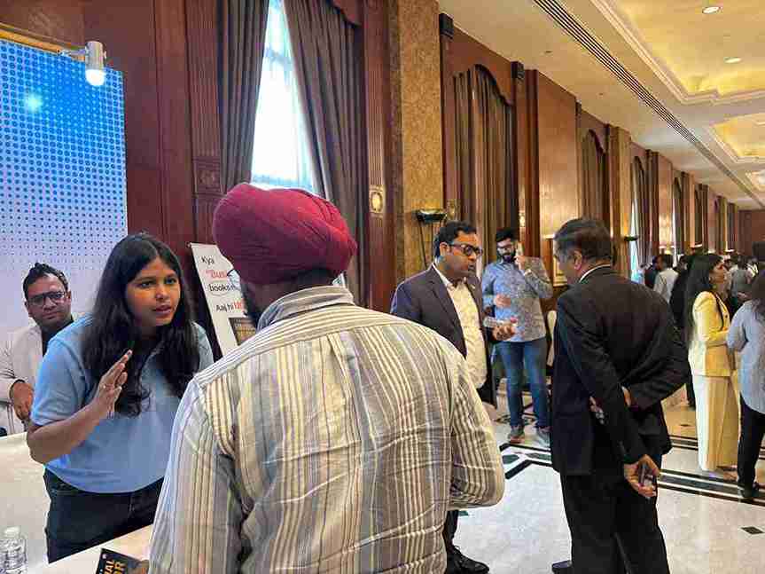 Image gallery marquee